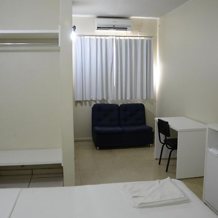 Palace Gurupi Hotel エクステリア 写真